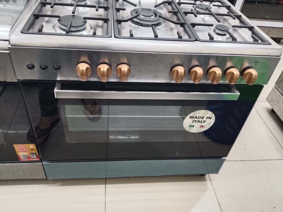 Italy brand gas stove for sale 90*60 - Image 5