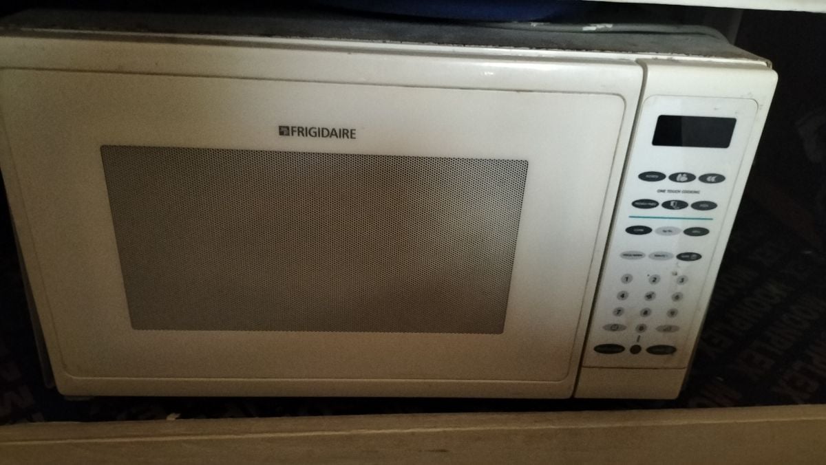 Oven - Image 1