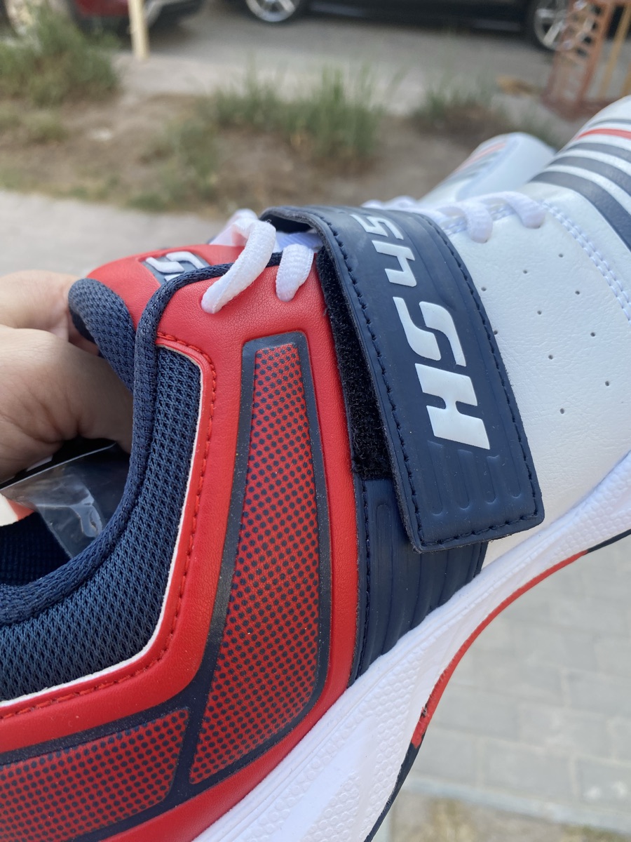 Cricket shoes for bowling - Image 6
