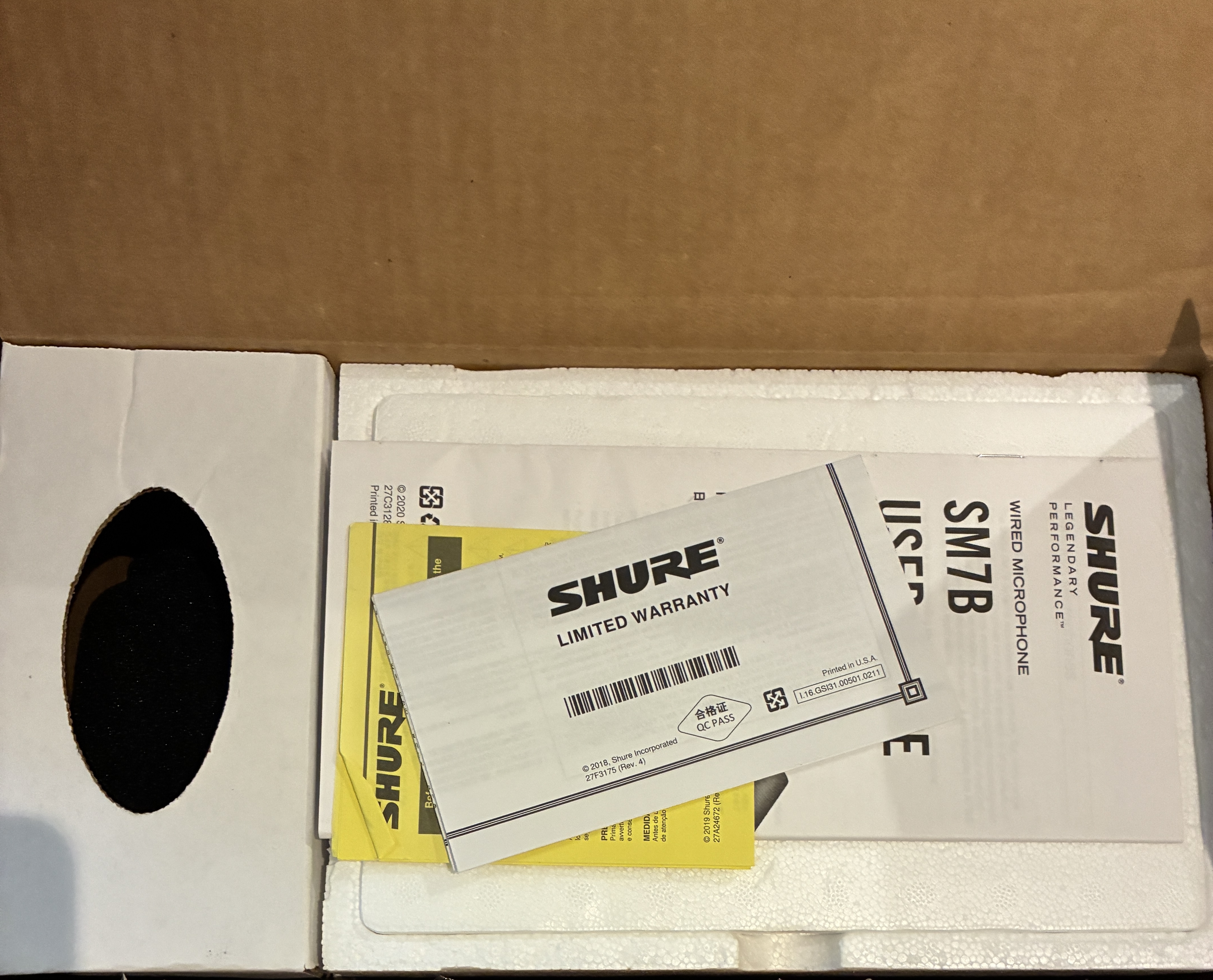 SM7B Vocal XLR Microphone - Image 5