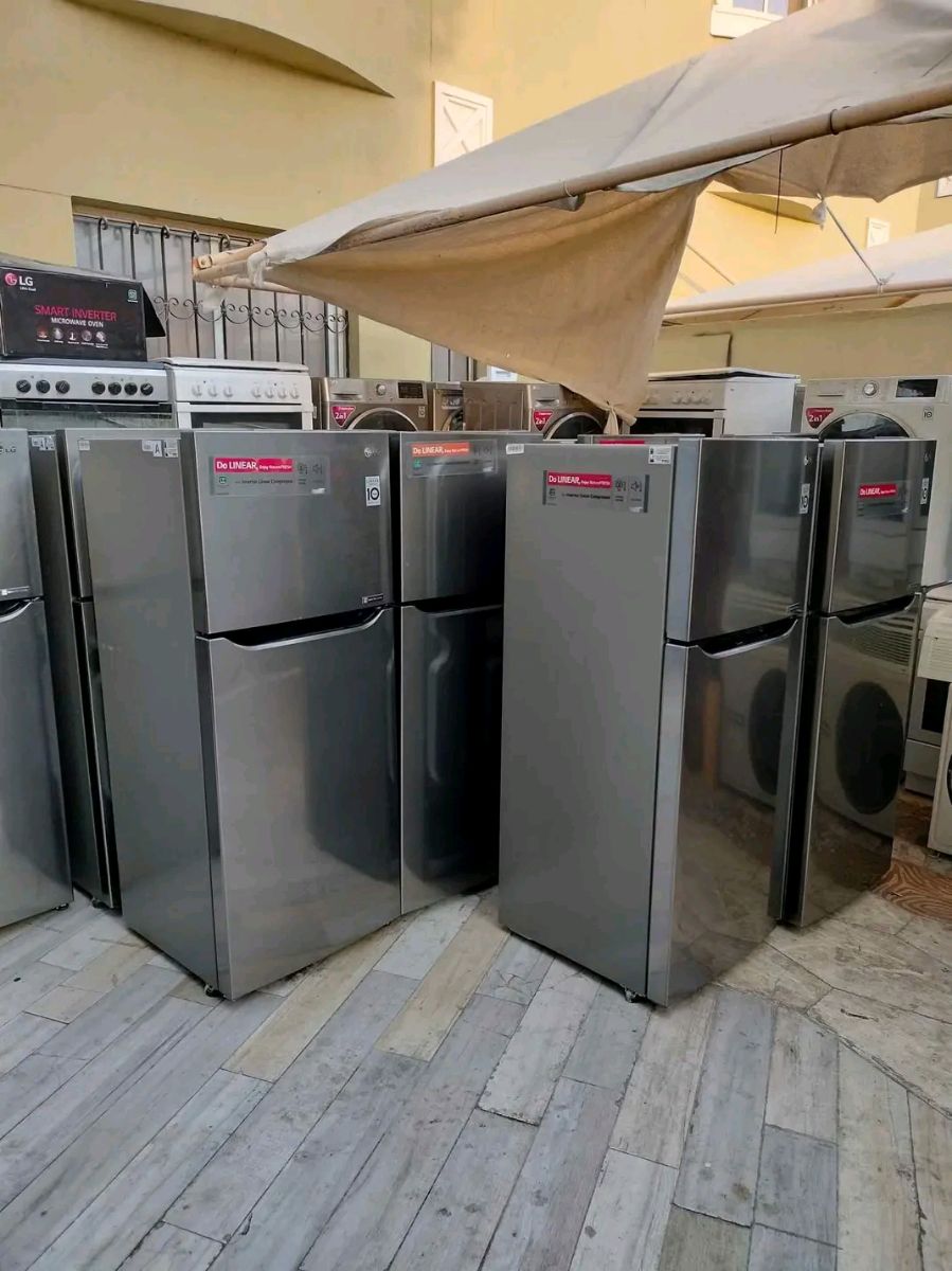 Qatar Airways Furniture available - Image 20