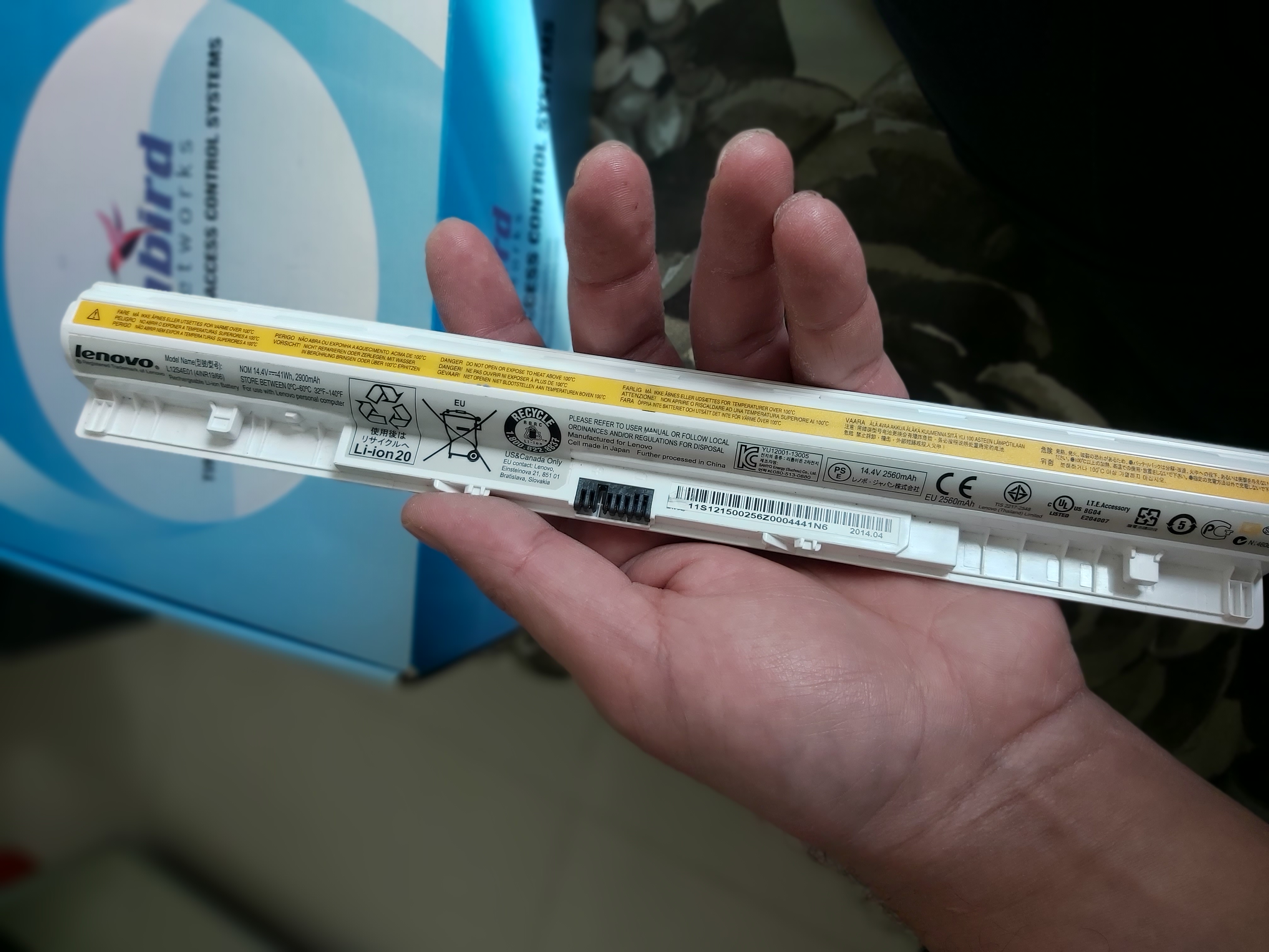 Lenovo z50 battery orginal one  - Image 2
