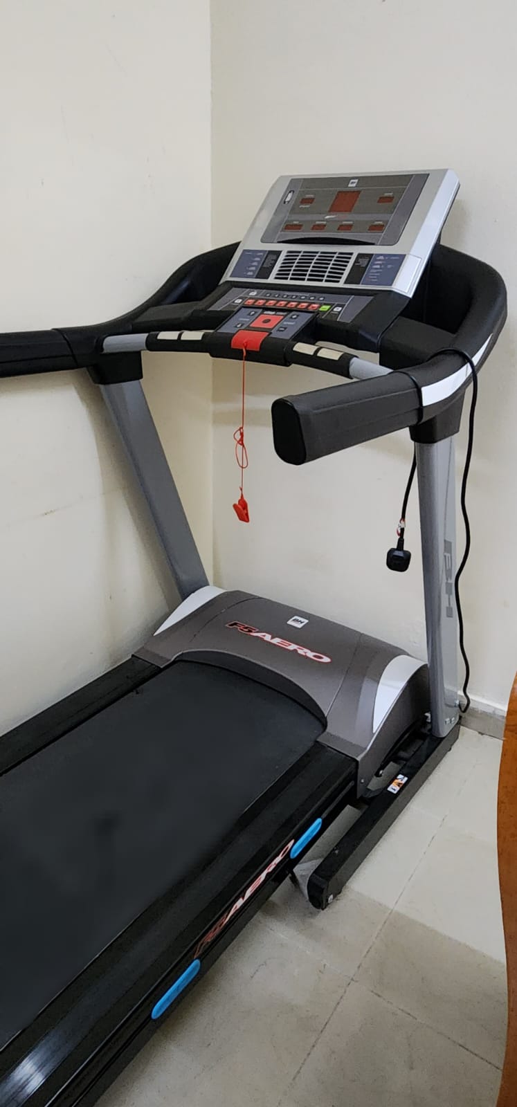 TREADMILL  - Image 5