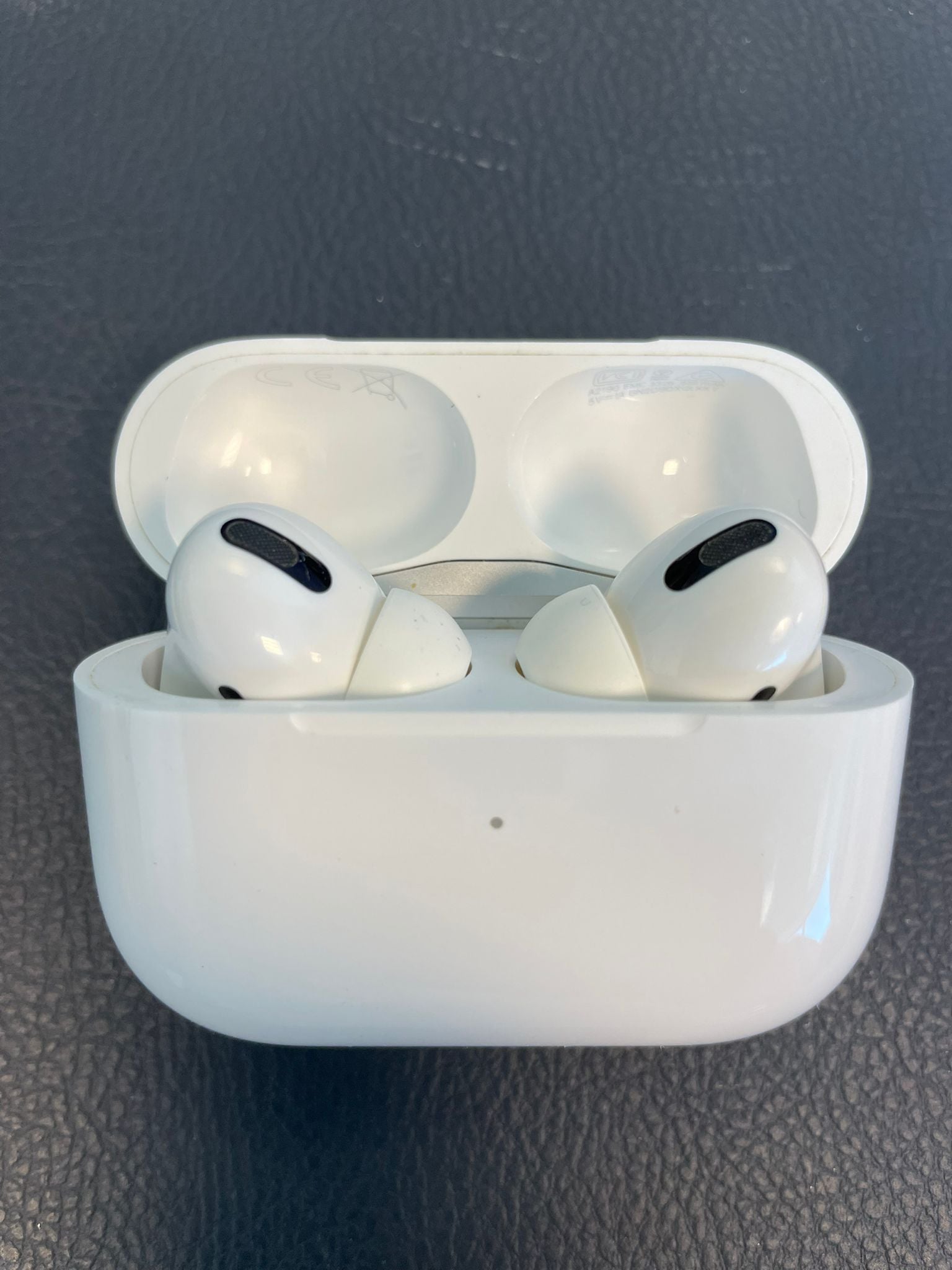 Apple Airpods Pro 1st Generation- Used - Image 1