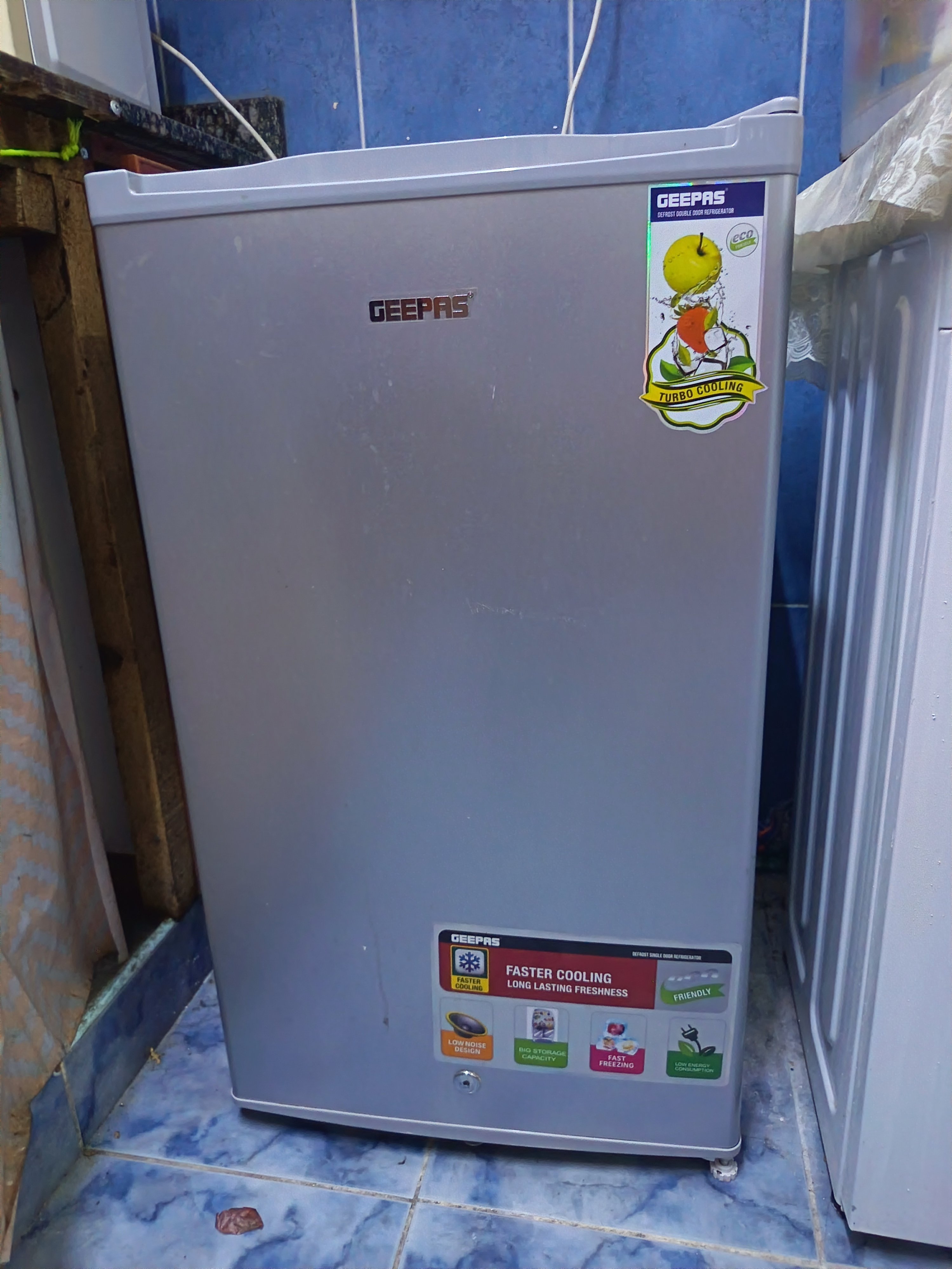 Fridge for sale - Image 2