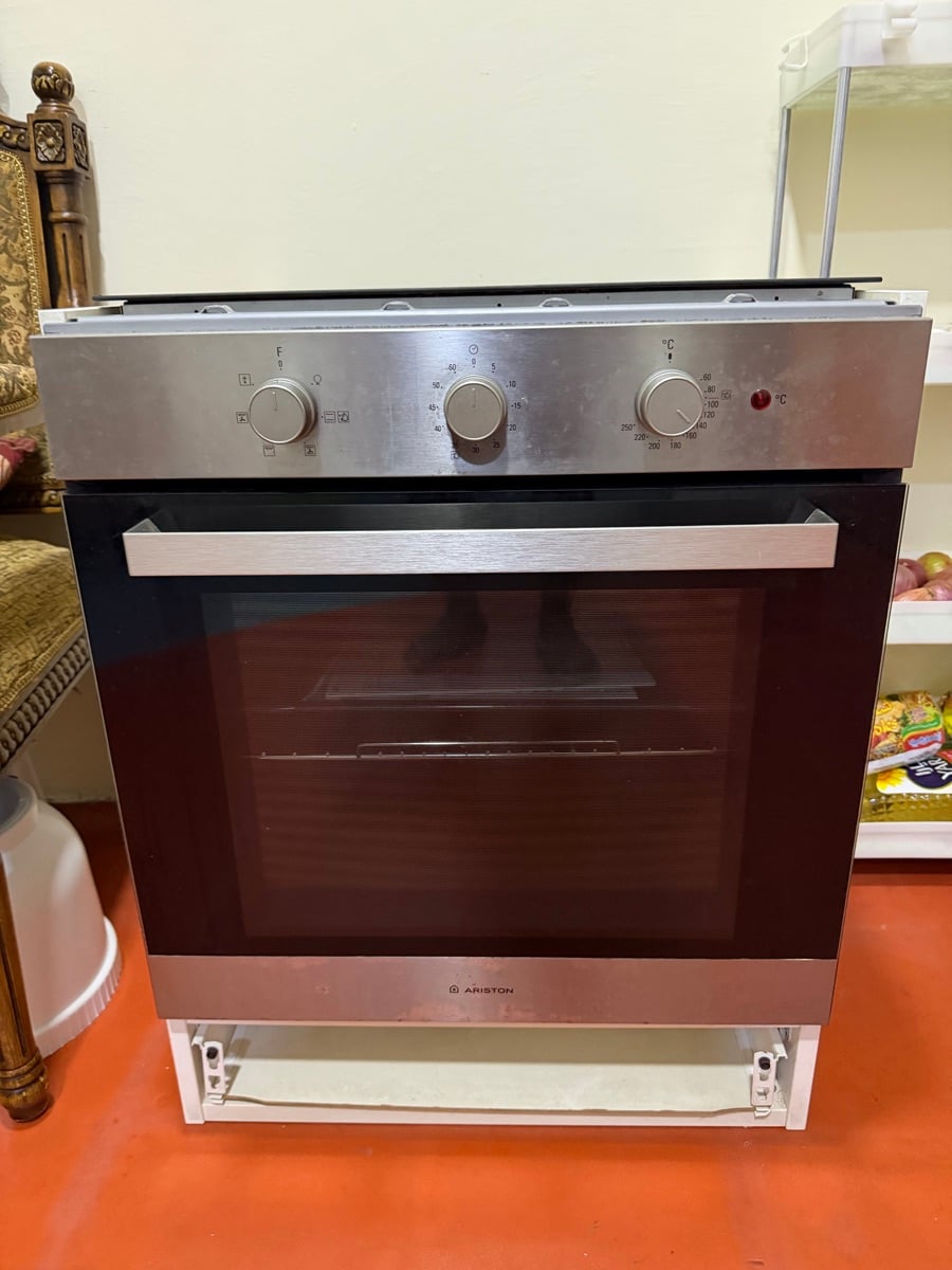 Electric Burner and Oven - Image 6