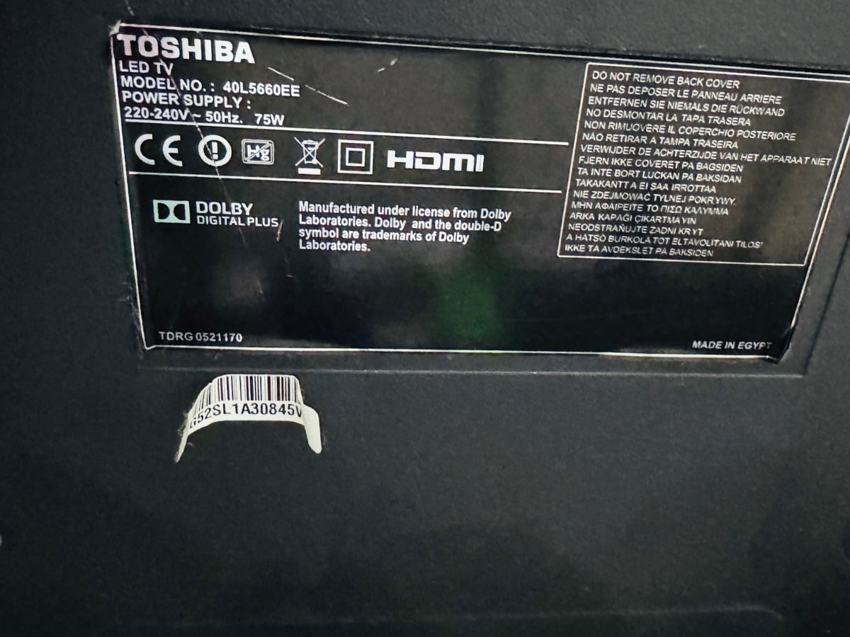 Toshiba smart tv - Image 1