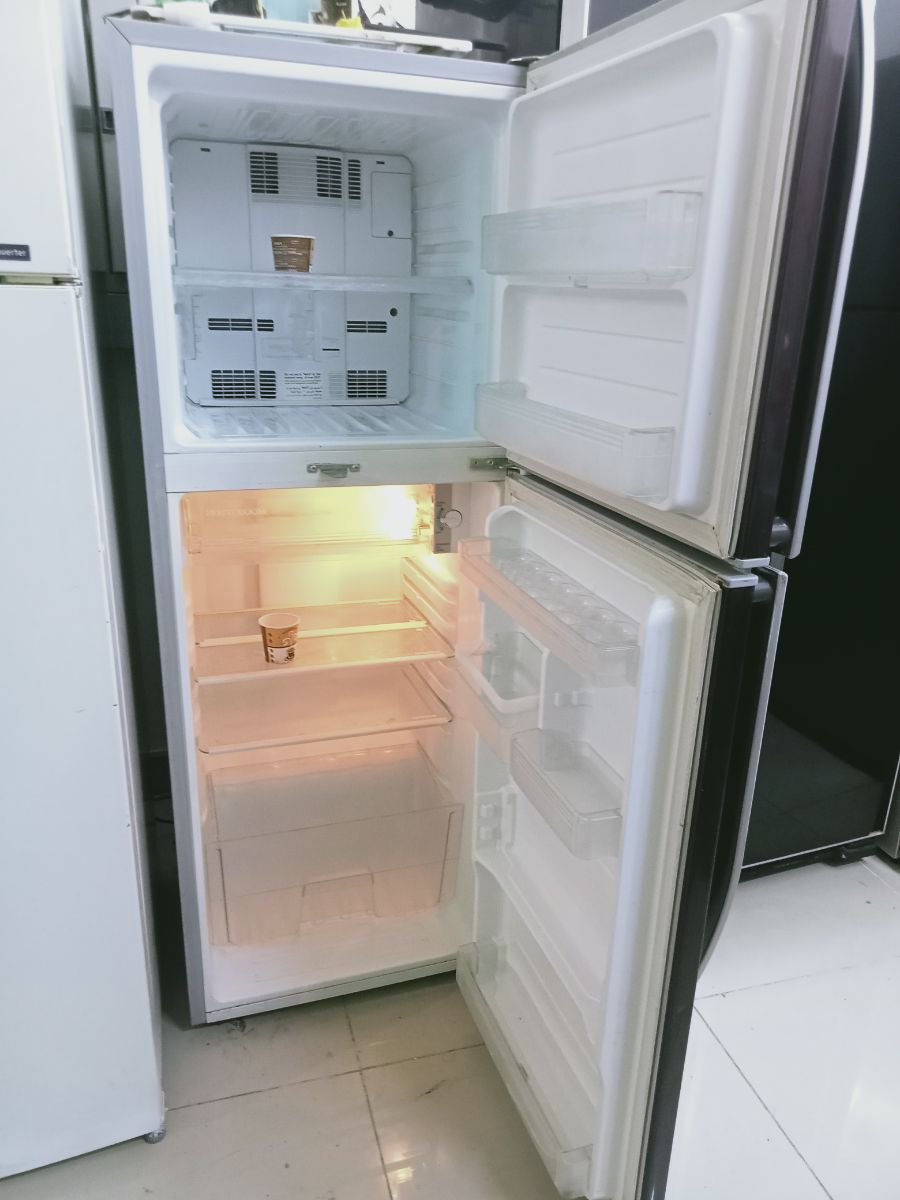 Sharp refrigerator for sale - Image 2