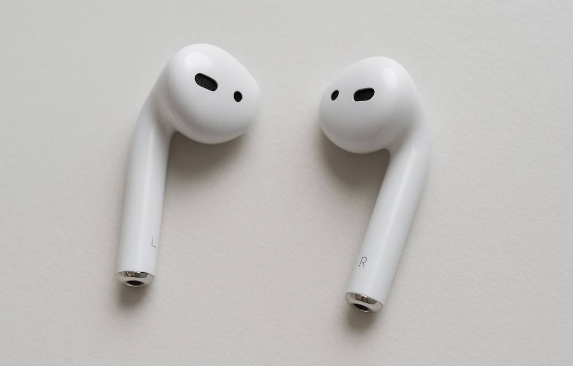 Original Apple Airpods1 - Image 1