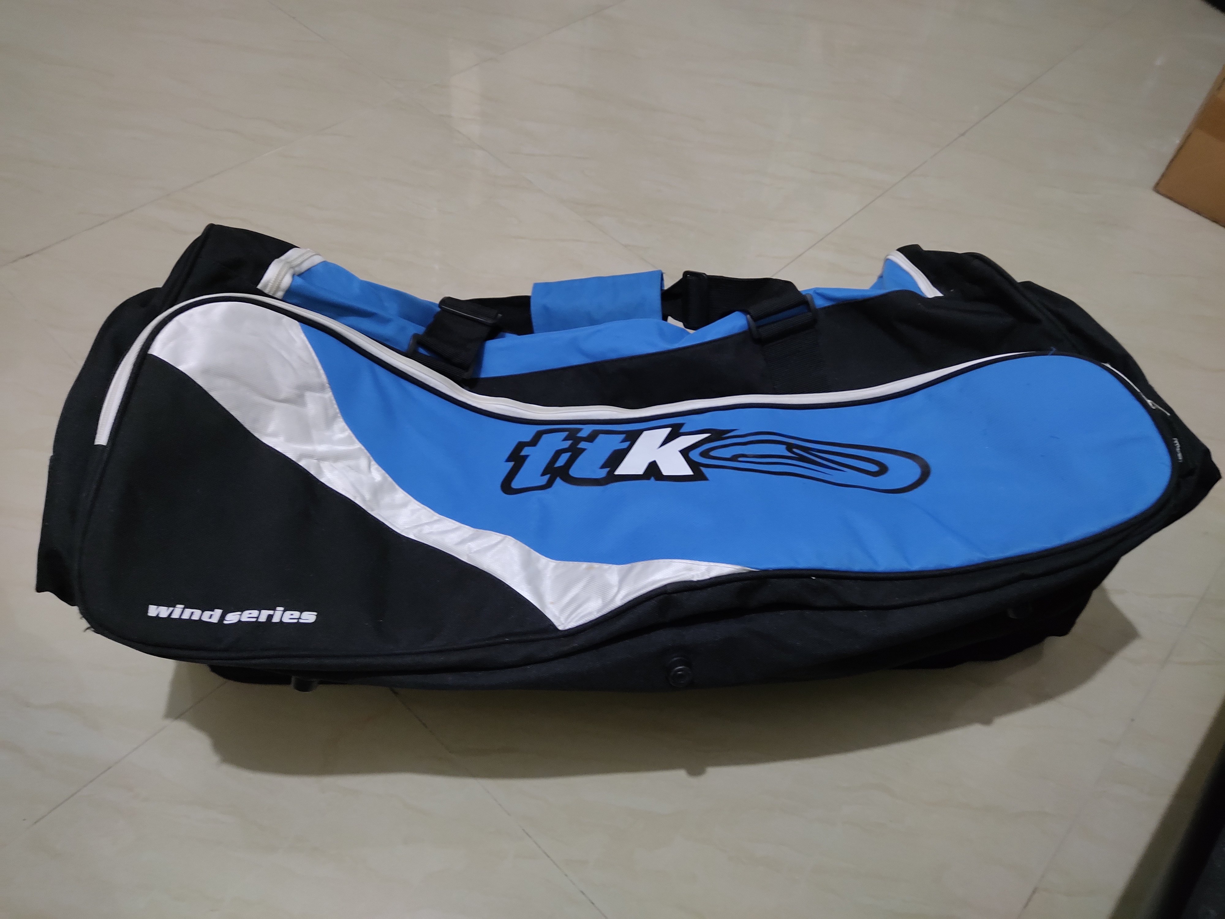 TTK TENNIS RACKET BAG WIND SERIES - Image 1