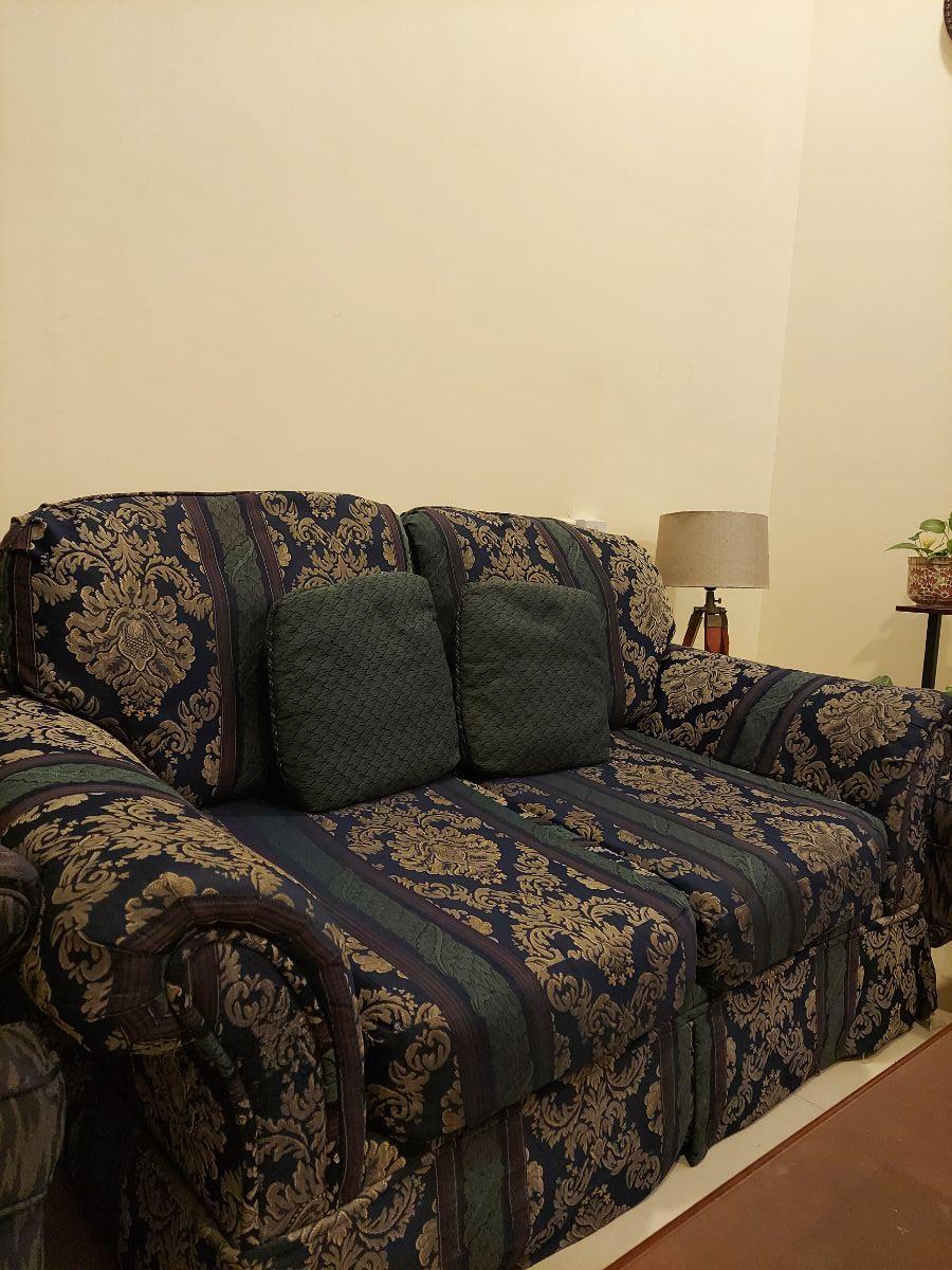 2 SEATER SOFA + 2 SINGLE SEATER SET FOR SALE - Image 5