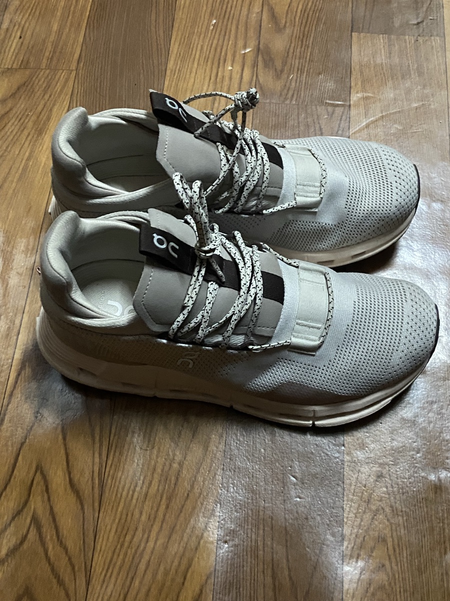 ON CLOUDNOVA RUNNING SHOES - Image 1