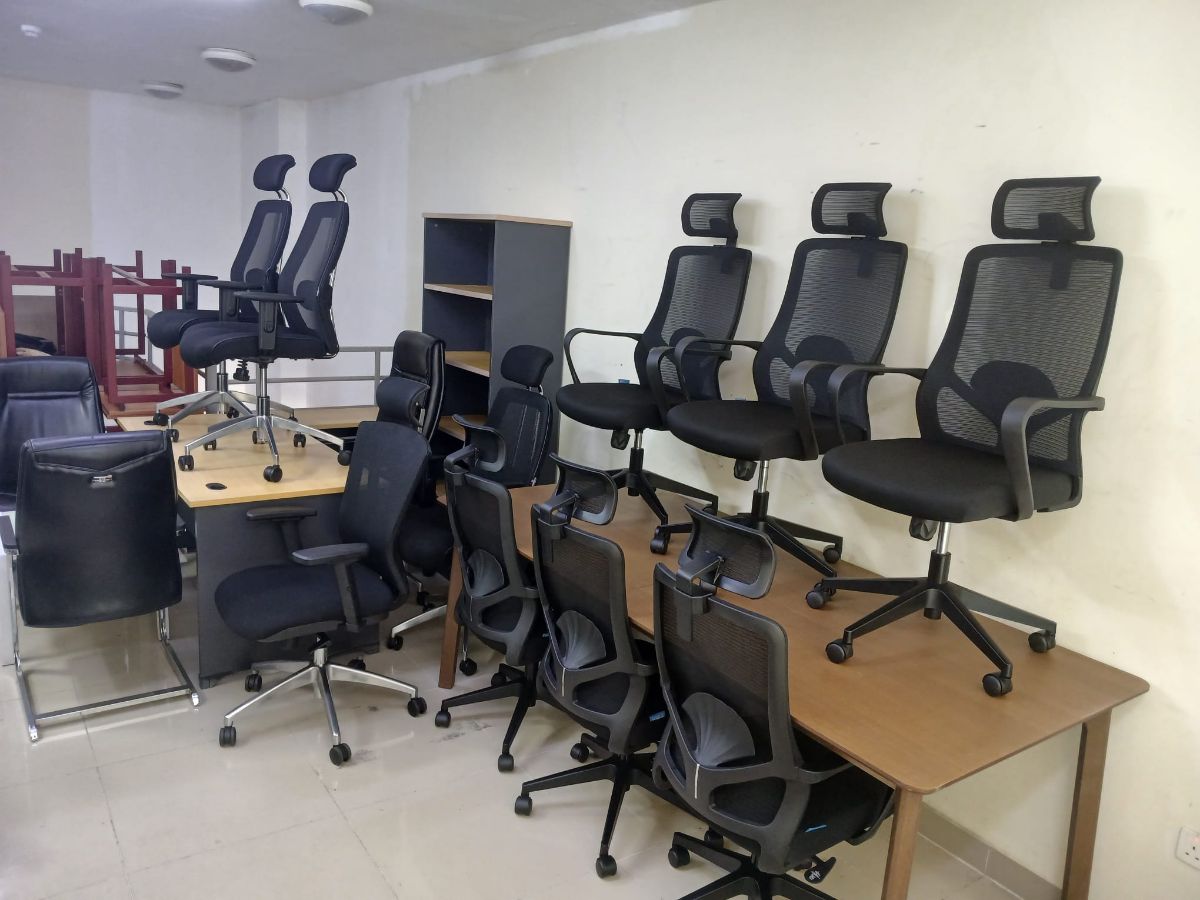Used office furniture buy and sell55157083 - Image 13