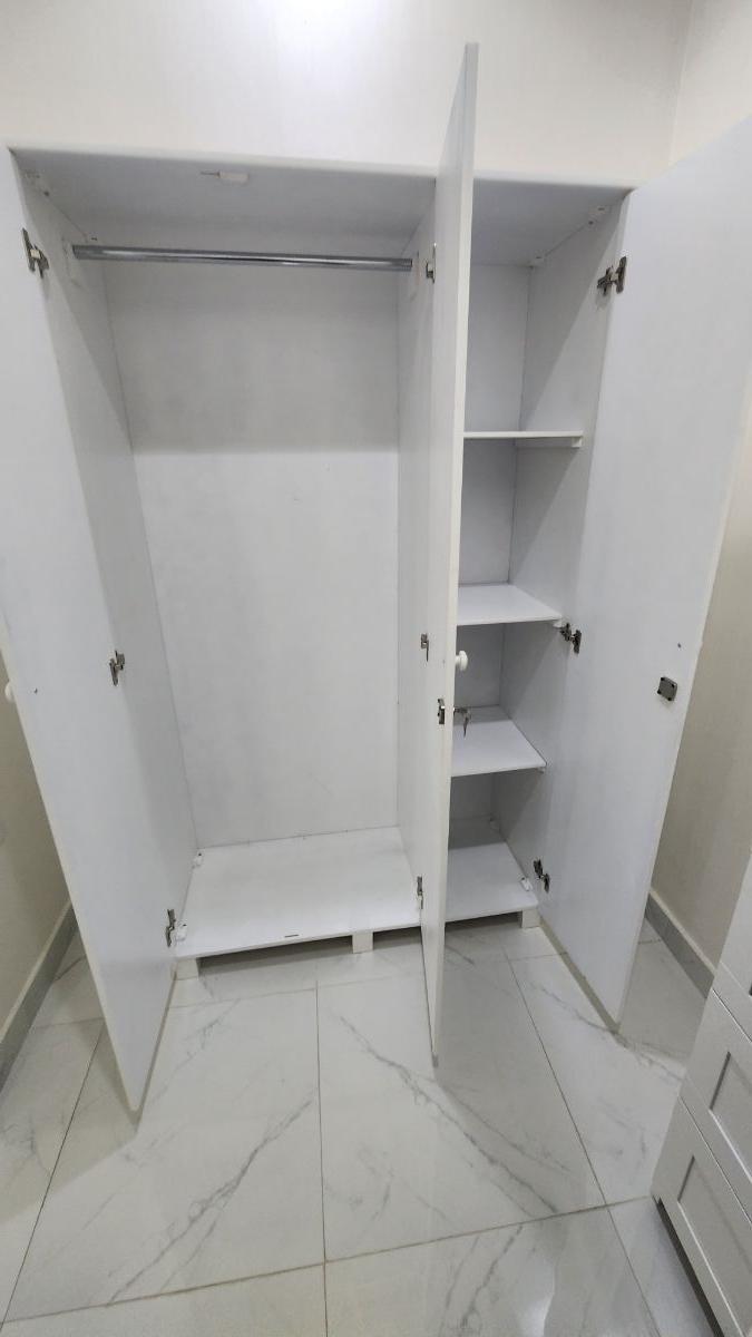 Cabinet - Image 2
