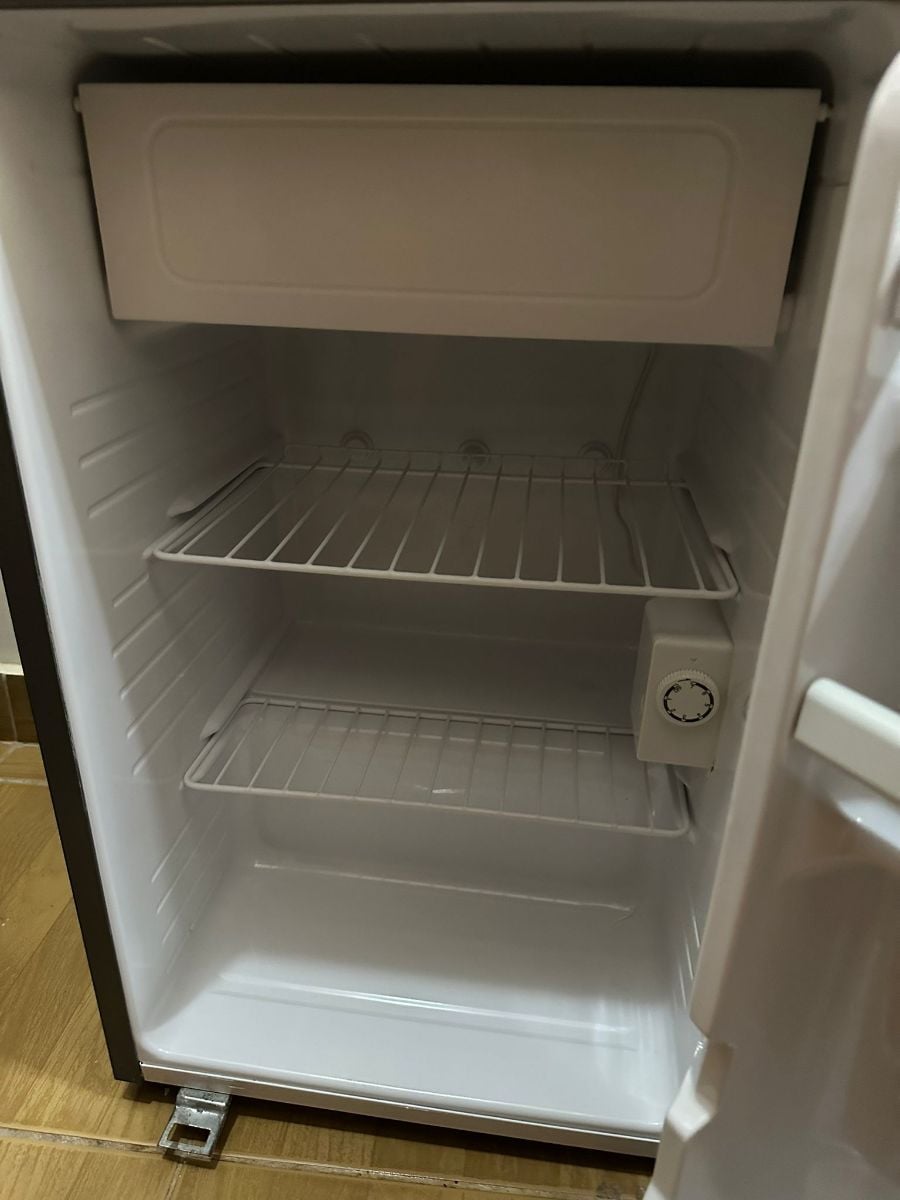 Fridge - Image 2