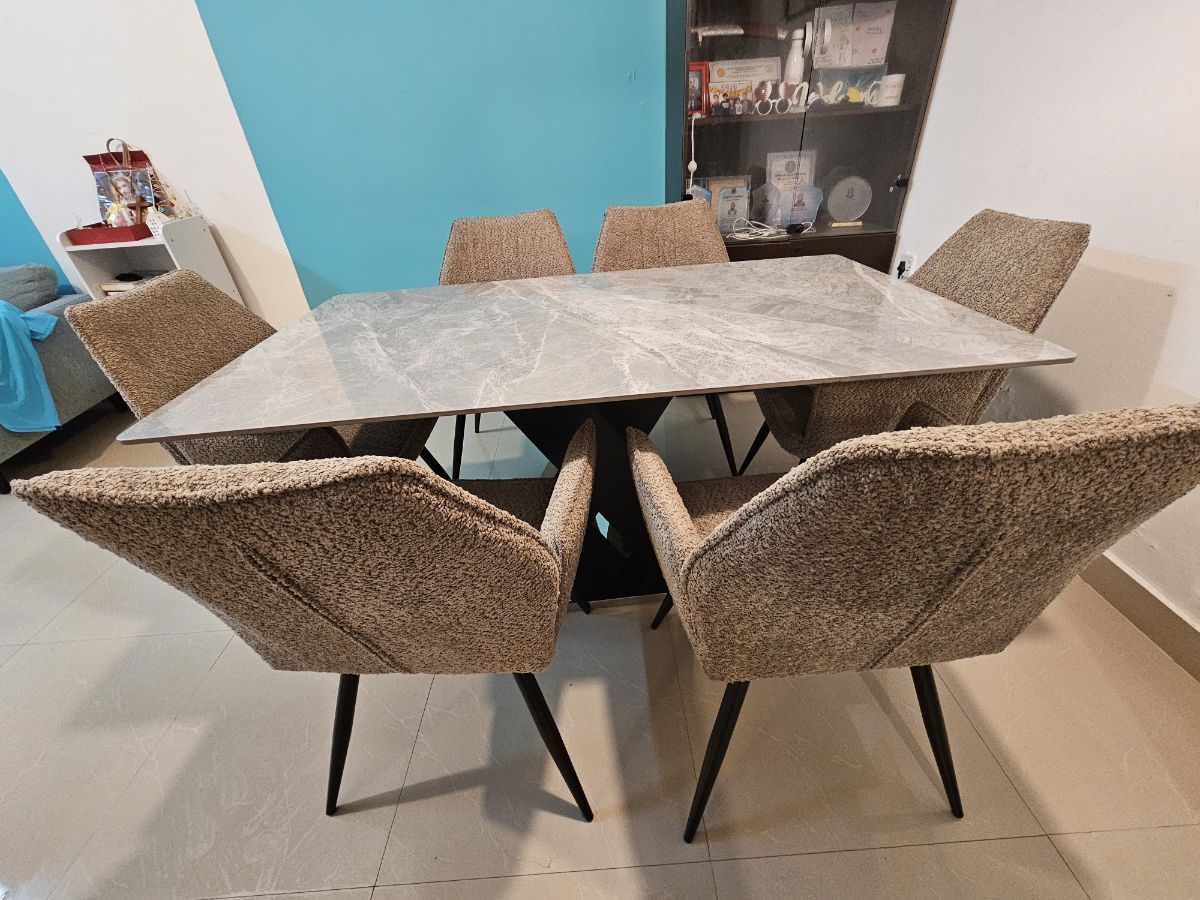 Dining table - Image 3