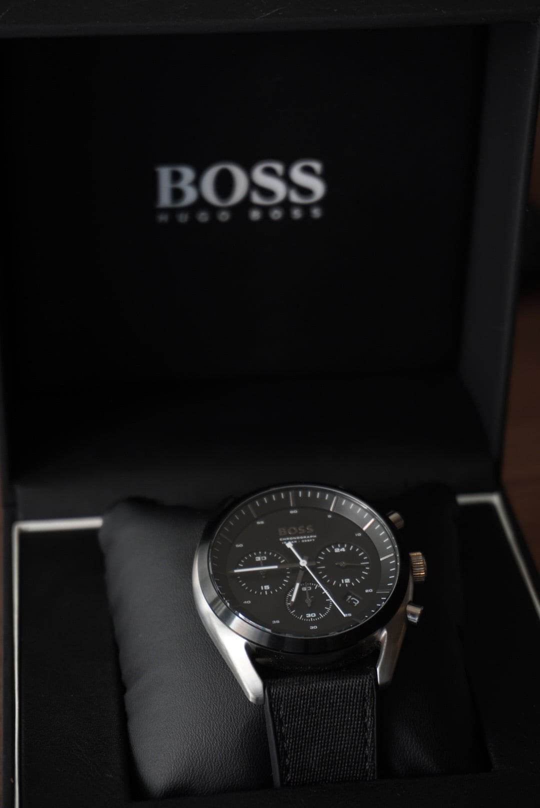 BOSS watches with box and papers - Image 4