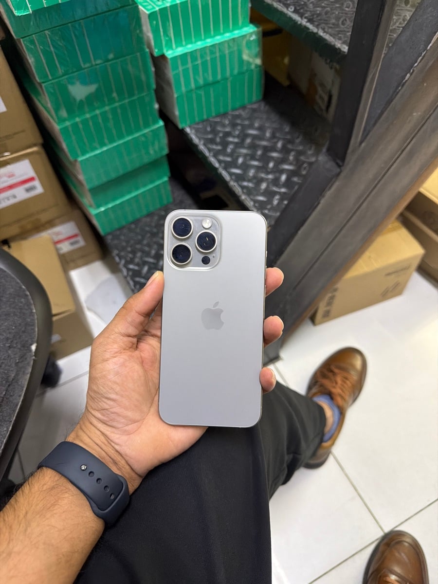 Iphone 15pro max 512gb - Image 1