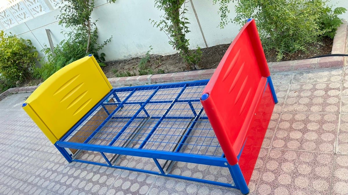 Kids cot - Image 2