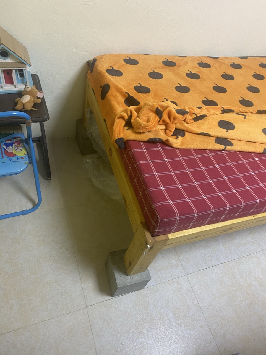 Wooden homecenter single cot with mattress - Image 2