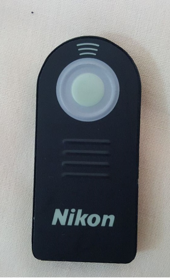 Nikon D90 with Accessories - Image 5