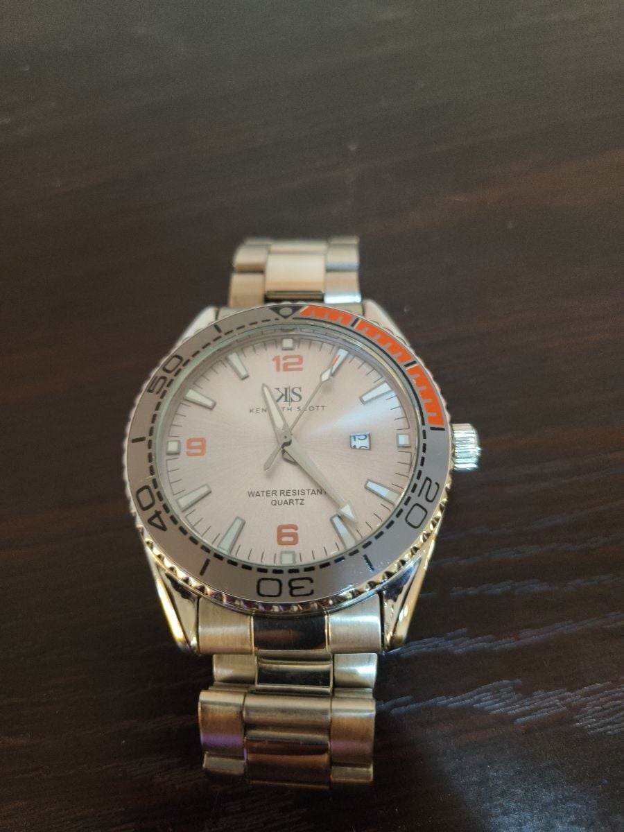 SK watches - Image 1