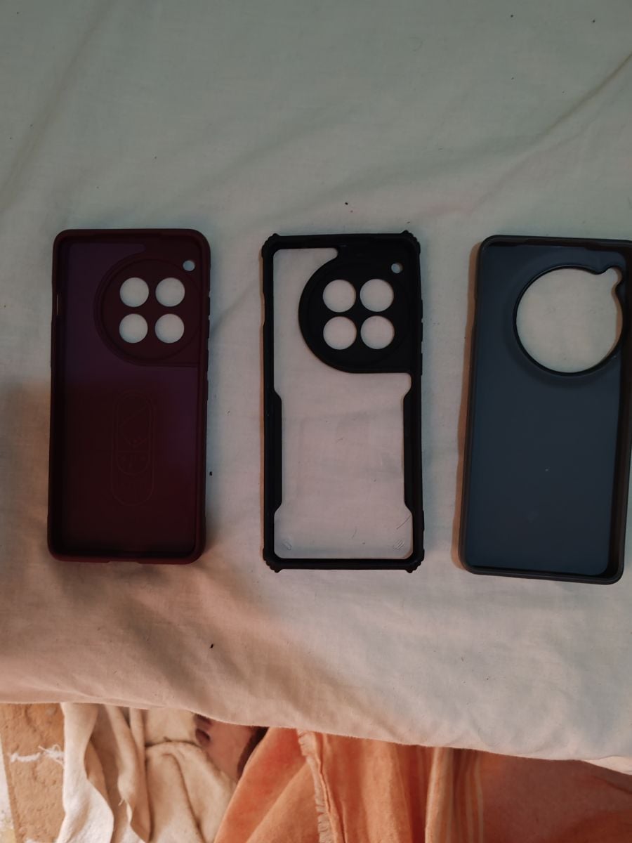 ONE PLUS 12 BACK CASES - Image 1