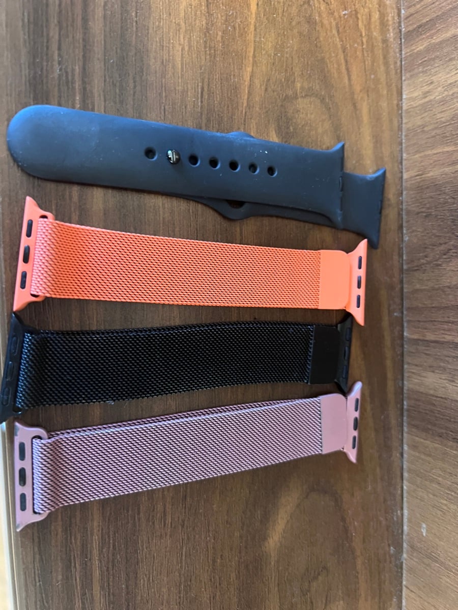 Apple Watch SE 38mm - Image 4