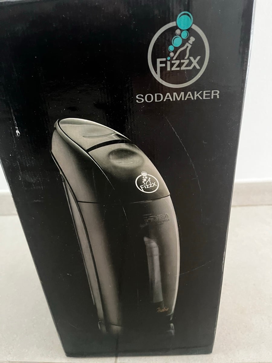 Fizzx soda maker - Image 4