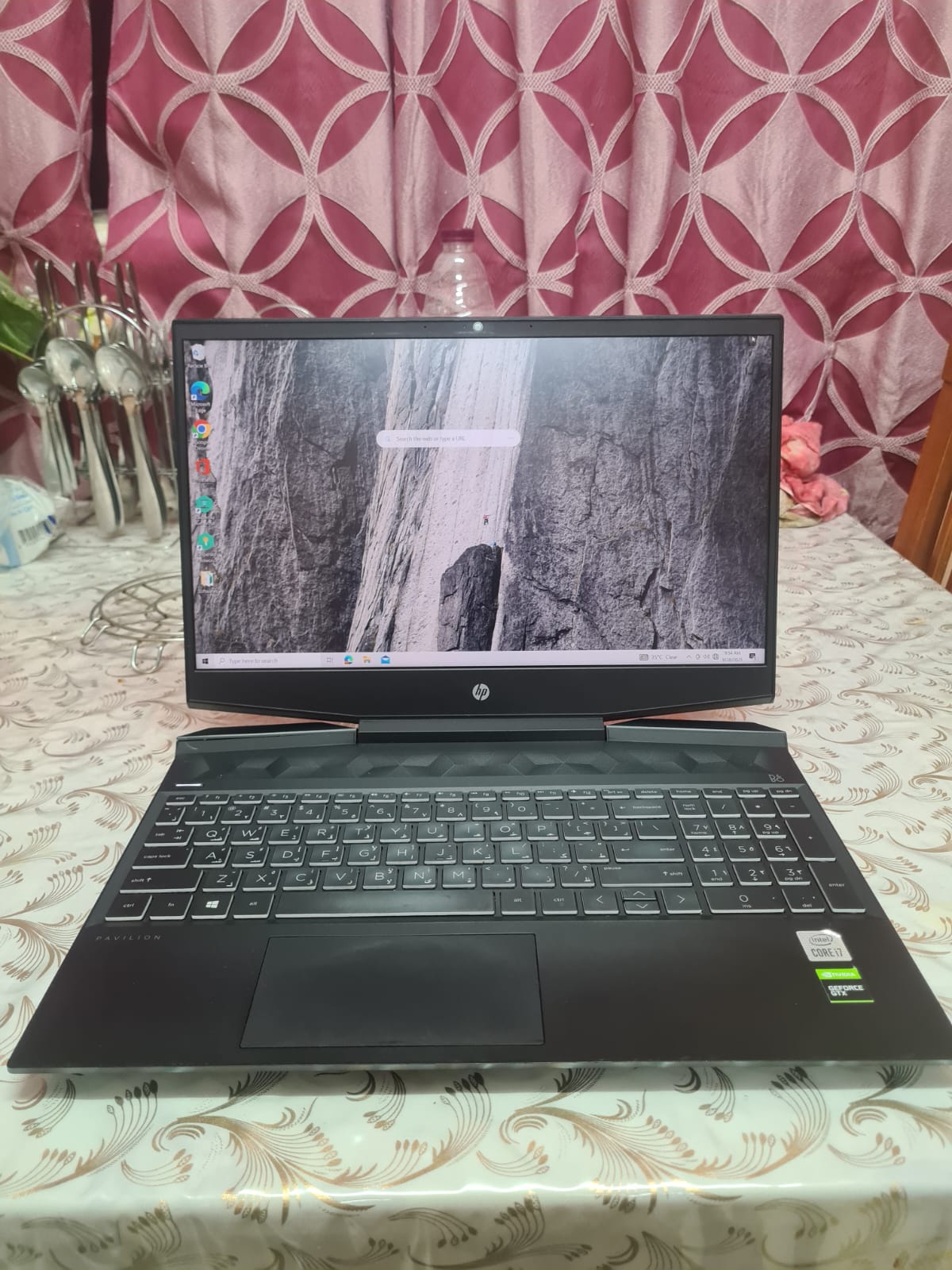 HP Pavilion 15.6" FHD Gaming Laptop - Image 4