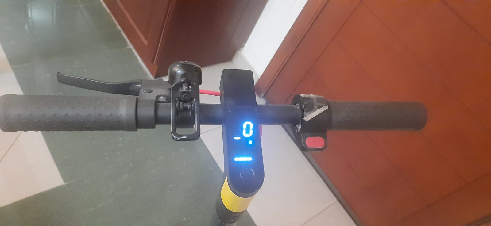 Mi Electric Scooter Pro2 (Used - Very Good Condition, Free Bonus Included) - Image 3