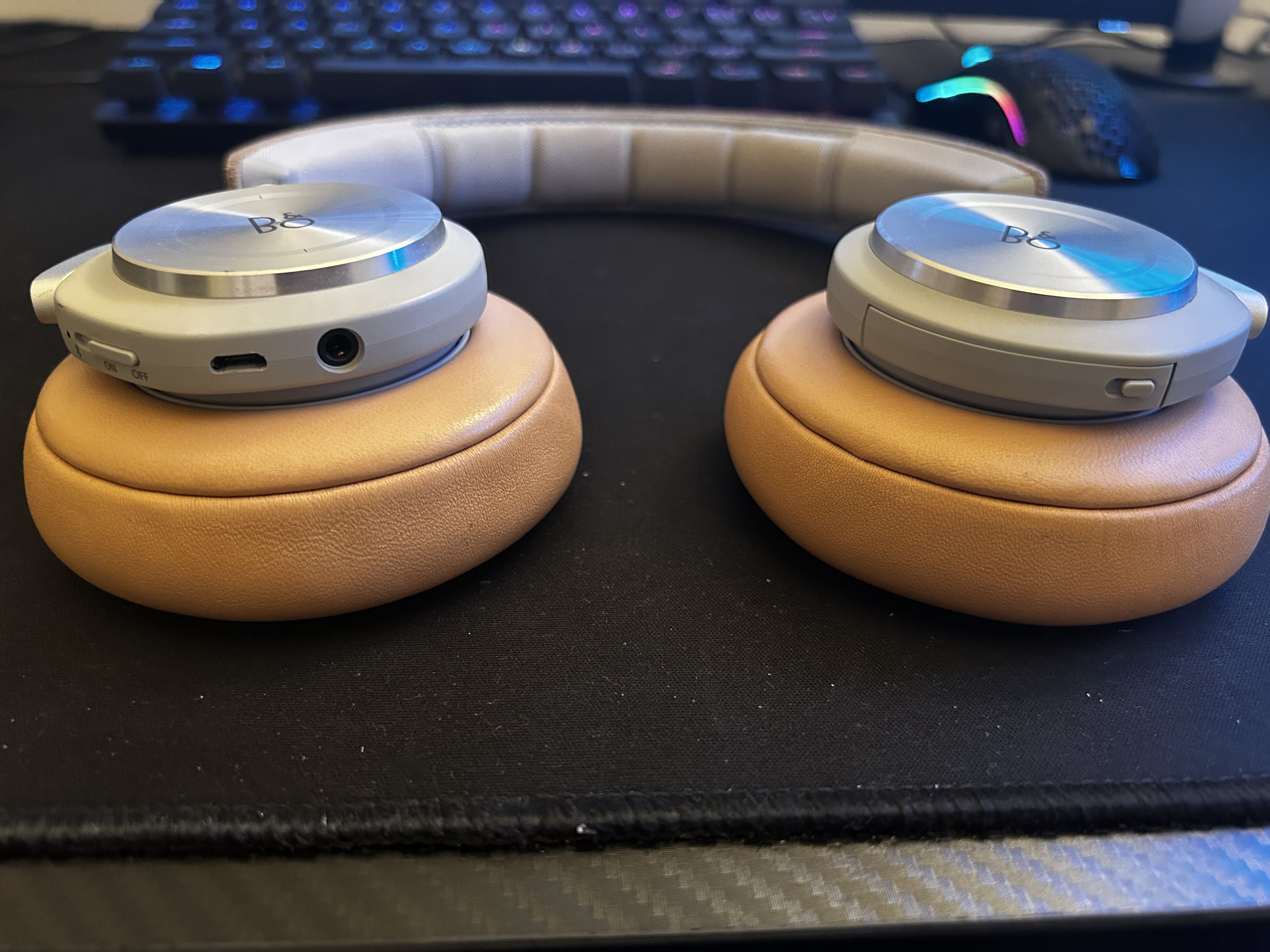Bang & Olufsen Beoplay H7 Wireless - Image 1