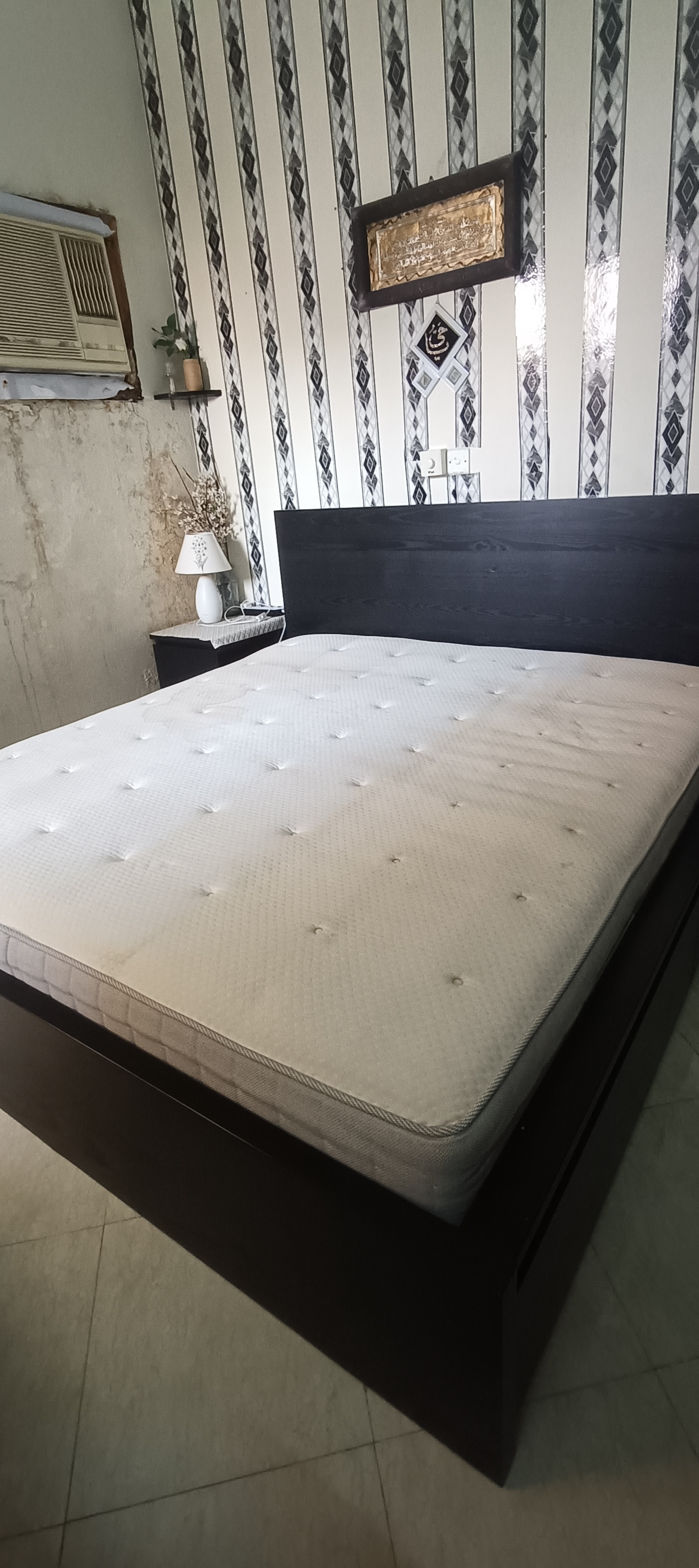 IKEA bed180*200 with mattress and side table  - Image 6