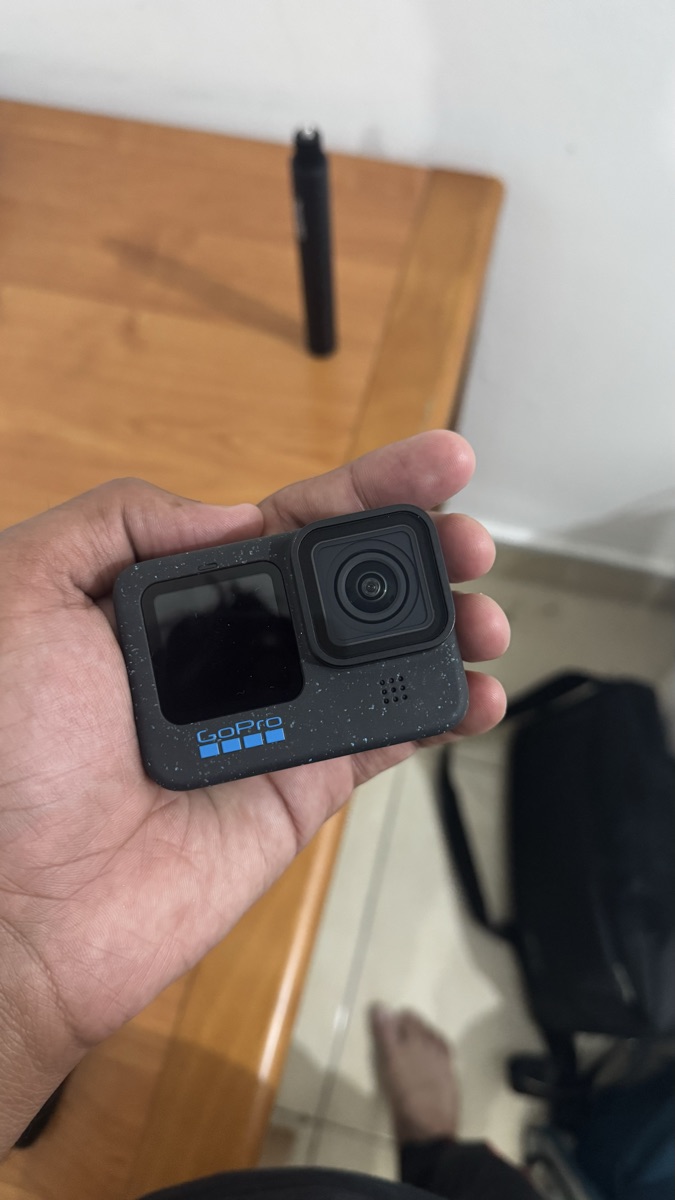 Go Pro 12 for sale 1500 Qr - Image 2