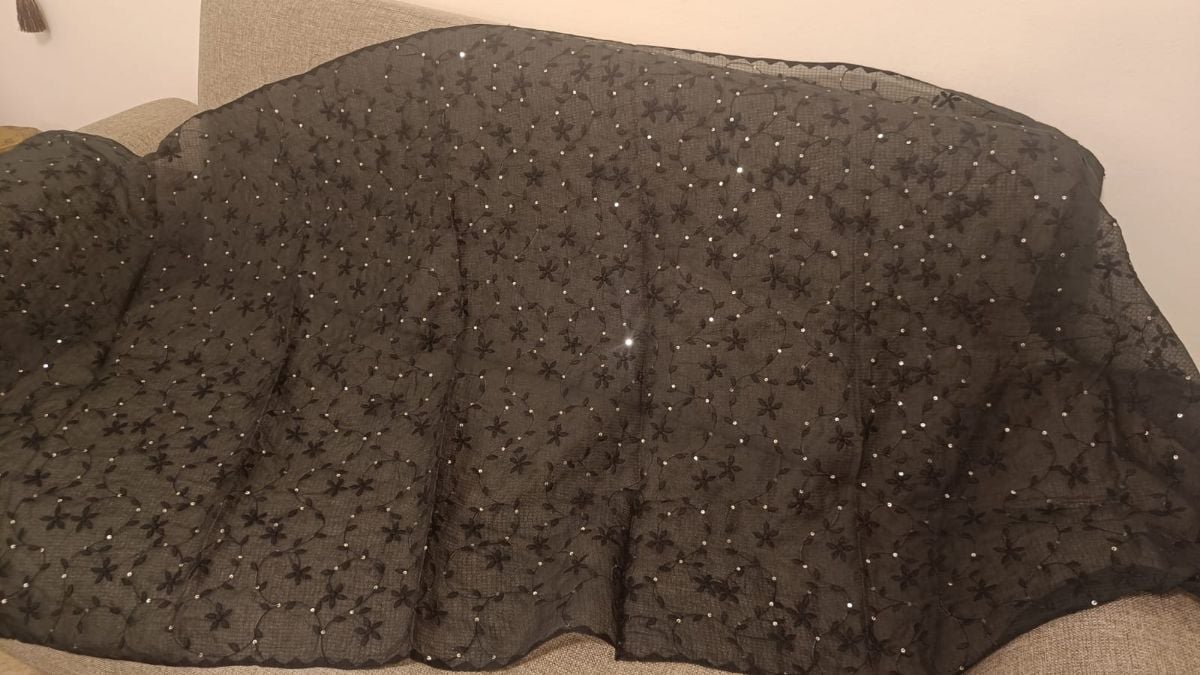 Jaal Dupatta Handmade - Image 3