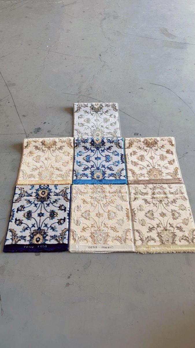 model Carpet good quality thick - Image 3