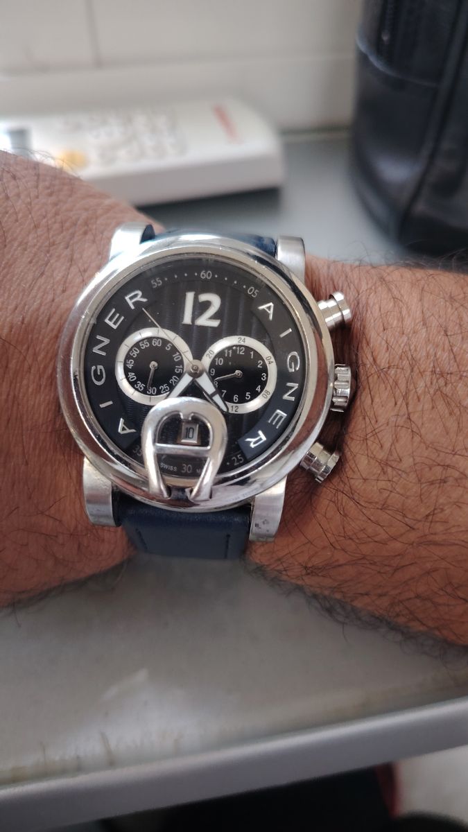 Aigner bari Swiss made - Image 3