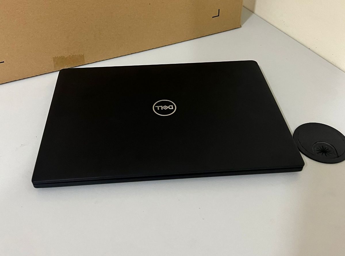 Lenovo Core i5 (8th gen) Slim Laptop - Image 2