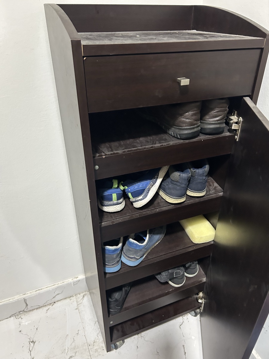 Shoes storage - Image 6