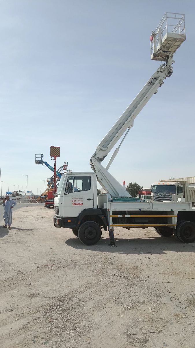 TRUCK MOUNTED MANLIFT 6 to 45 meters height range FOR RENT 55269944 - Image 10