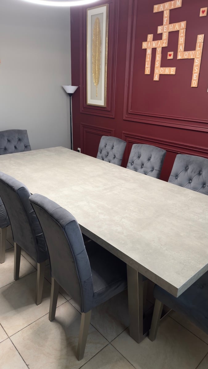 8 seater dining table set - Image 1
