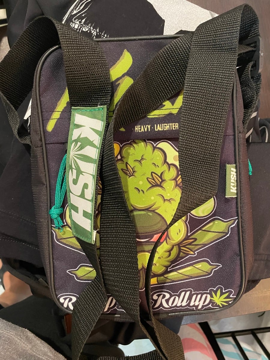 Kush design sling bag - Image 7