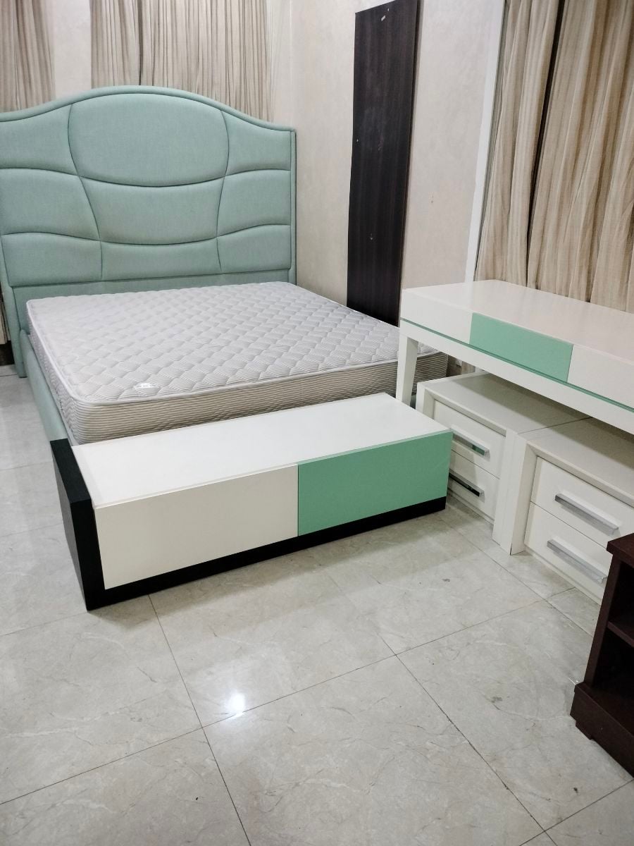 Qatar Airways furniture and electric item - Image 2