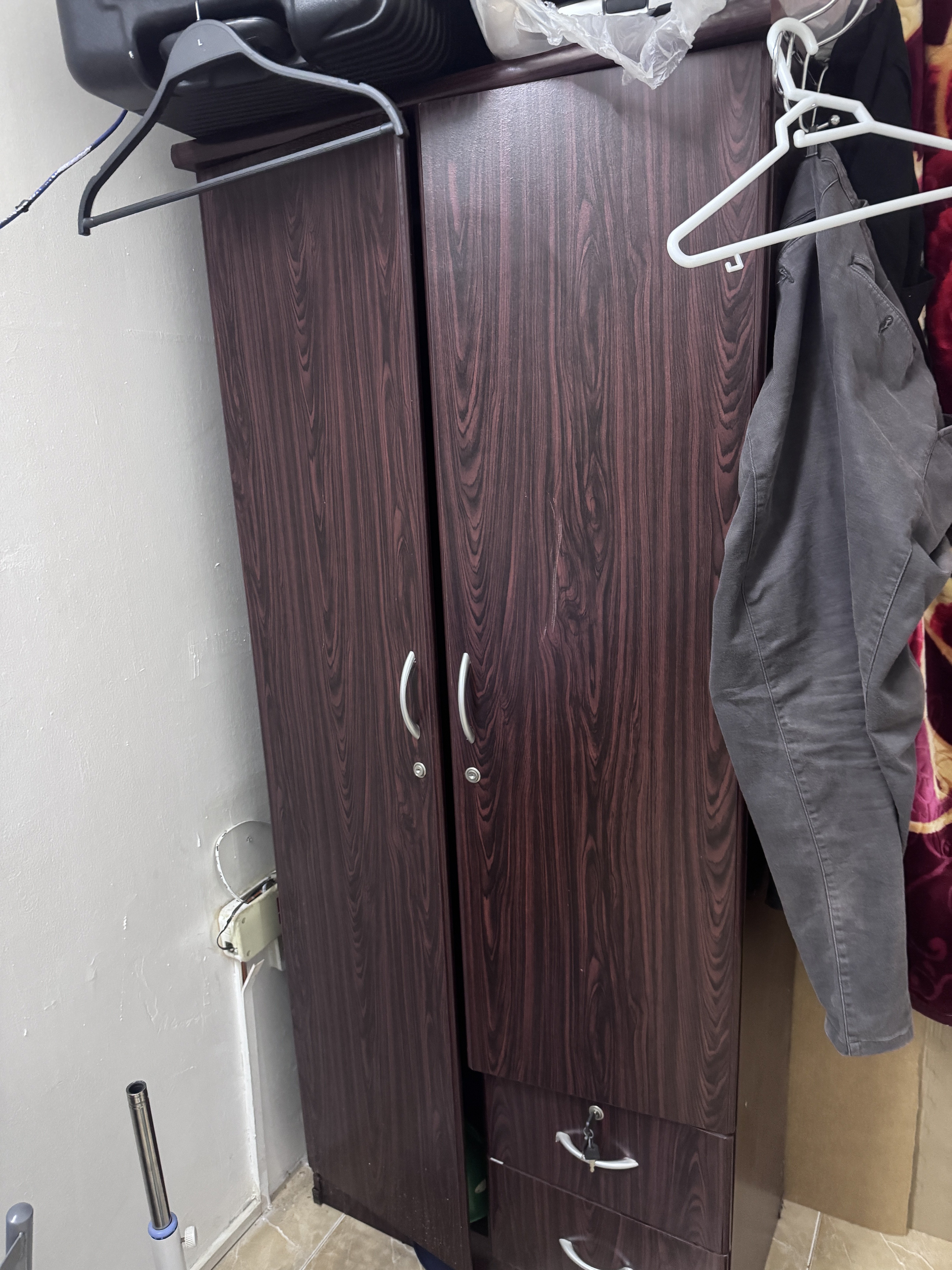2 Door cupboard and 1 bed and mattress Qr 300/- only - Image 3