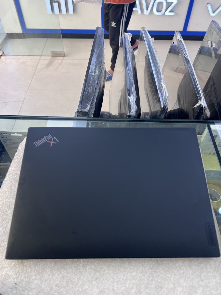 Lenovo ThinkPad X1 Carbon Touch - Image 2