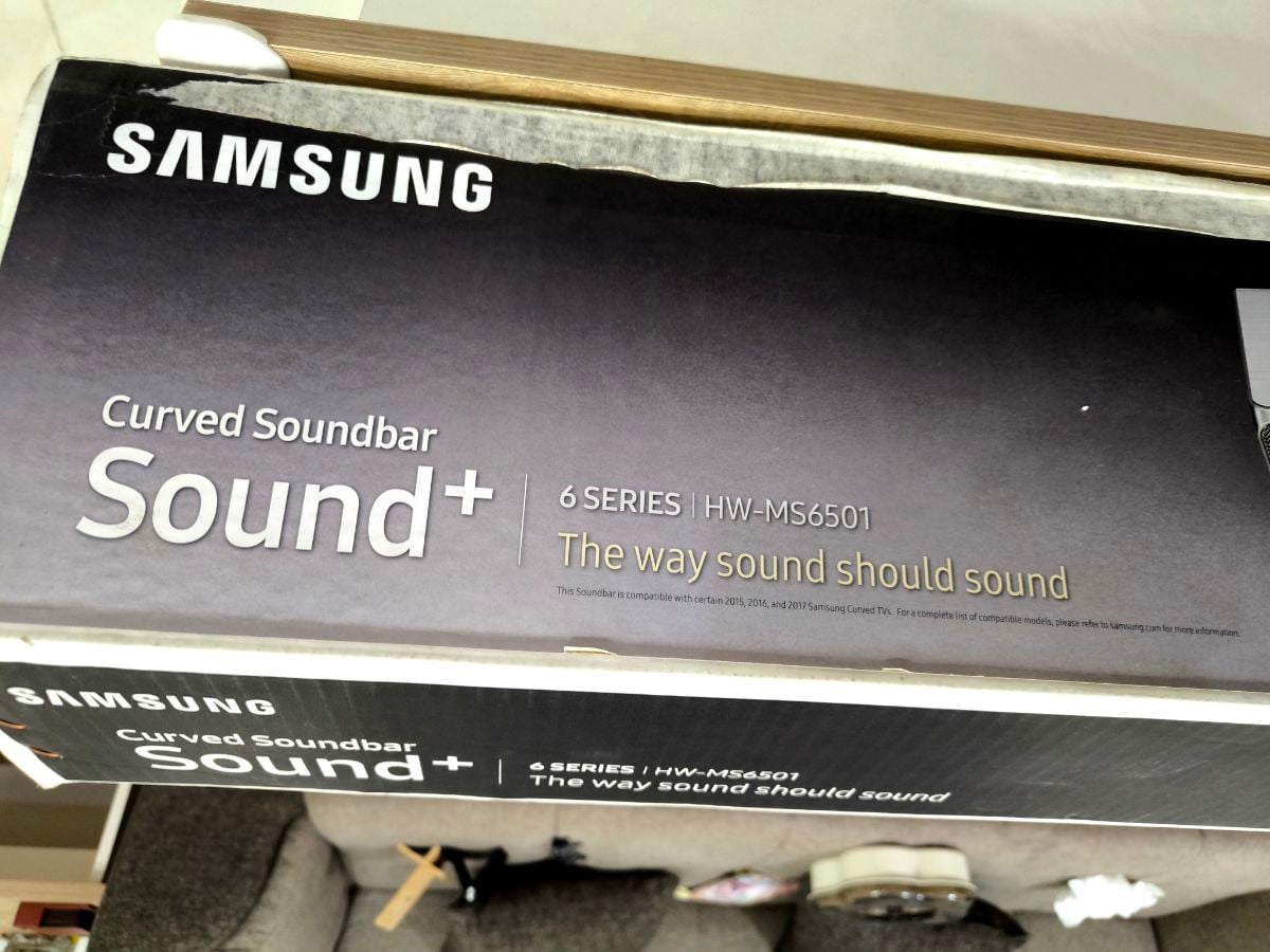 Samsung Soundbar Sound+ HW-MS6500 Wireless Curved Smart Soundbar - Image 9