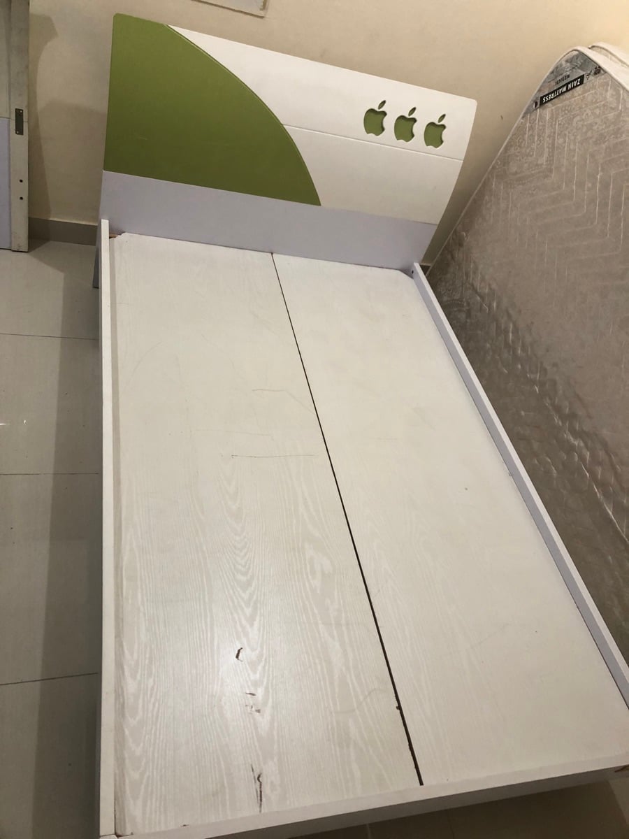 Small Double Bed with mattress - Image 2