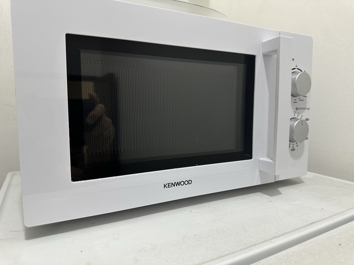 Home furniture kitchen white goods all for sale - Image 5