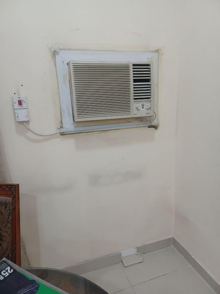 Split AC and windows AC for sale - Image 3
