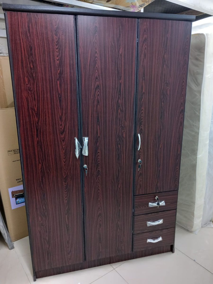 WOODEN 3 DOORS CUPBOARD BRAND NEW MADE IN MALAYSIA AVAILABLE CONTACT 77661505 - Image 7